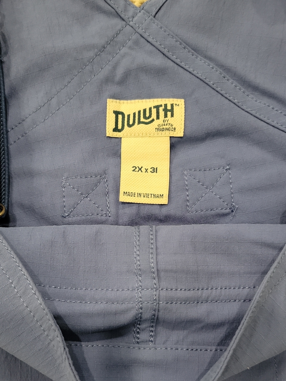 Duluth Trading Company Heirloom Gardening Overalls Bright Blue NWT 2X x 31 - Picture 3 of 6